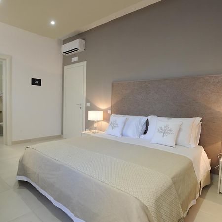 Filo Di Vento Hotel Porto Cesareo Kültér fotó