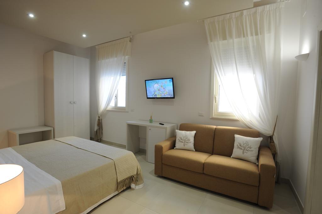 Filo Di Vento Hotel Porto Cesareo Kültér fotó
