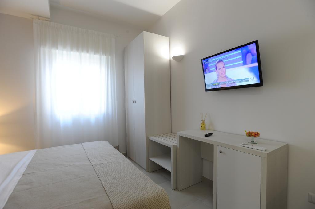 Filo Di Vento Hotel Porto Cesareo Kültér fotó