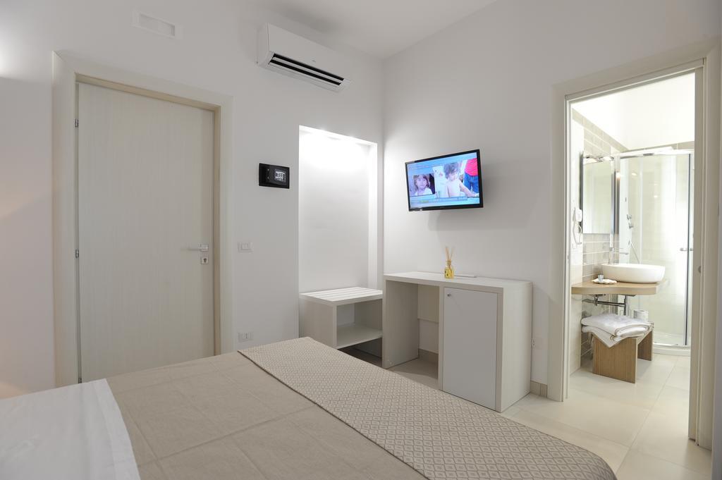 Filo Di Vento Hotel Porto Cesareo Kültér fotó