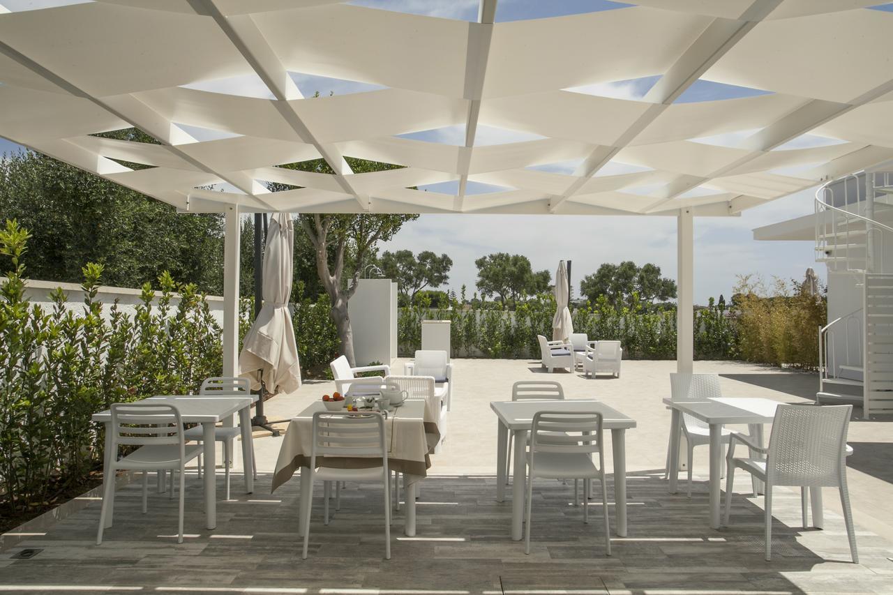 Filo Di Vento Hotel Porto Cesareo Kültér fotó